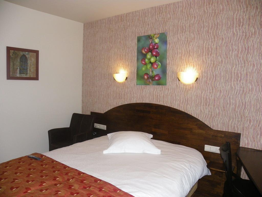 Hotel Van Reeth'S Koffiebranderij Puurs Room photo